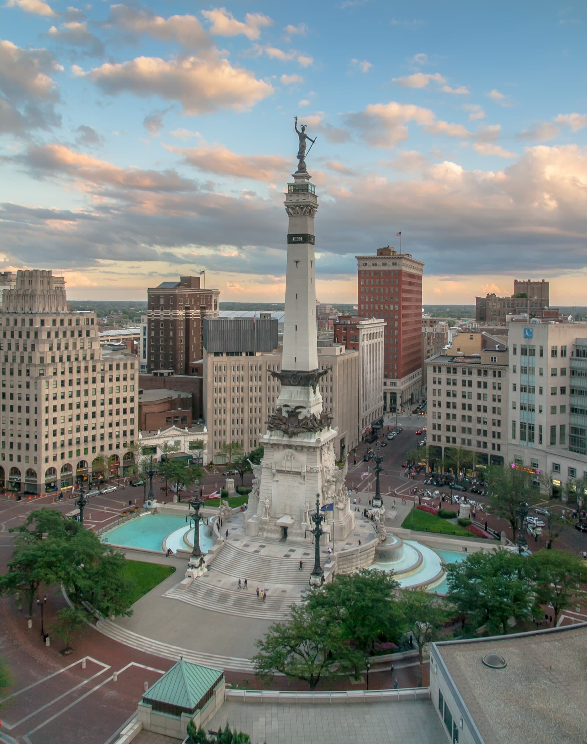 Soldiers' and Sailors' Monument (Indianapolis), Indianapolis (IN)