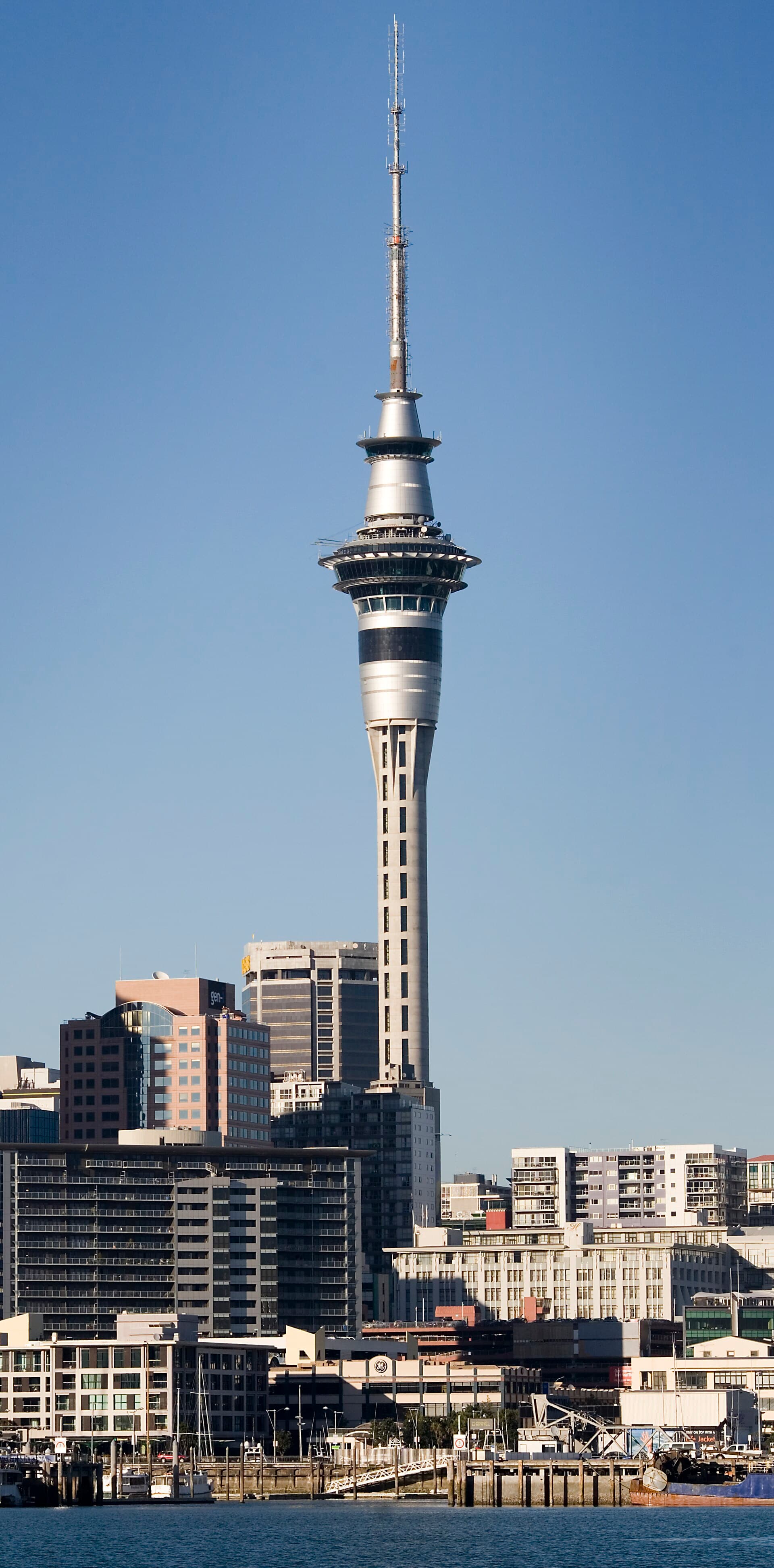 Sky Tower (Auckland), Auckland